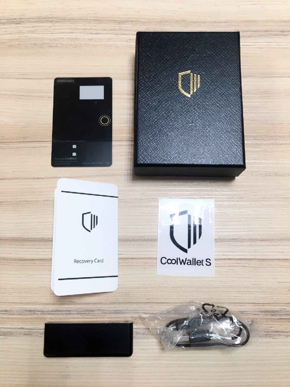 【工具教學】MIT製造安全、便利的硬體錢包-CoolWallet S