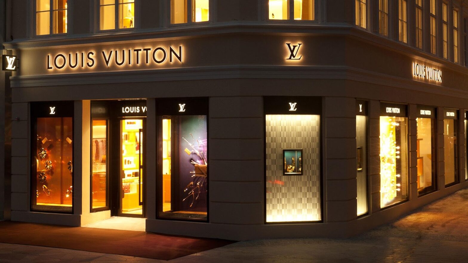 Louis Vuitton 和 Christian Dior 推出區塊鏈平台