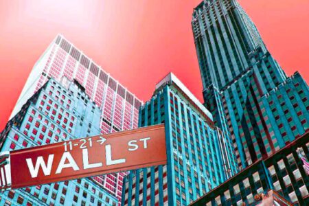 比特幣一度躋身全球資產前十，華爾街哪些傳統機構在持倉？