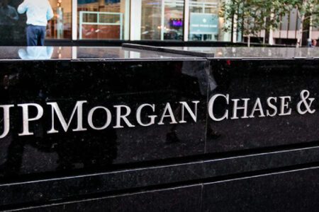 JPMorgan 開放客戶購買加密貨幣相關產品