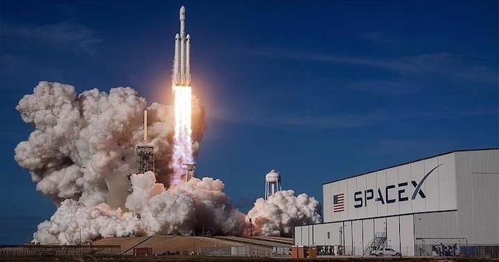 SpaceX 員工公開信譴責馬斯克：近期在公共領域的行為讓我們分心和丟臉
