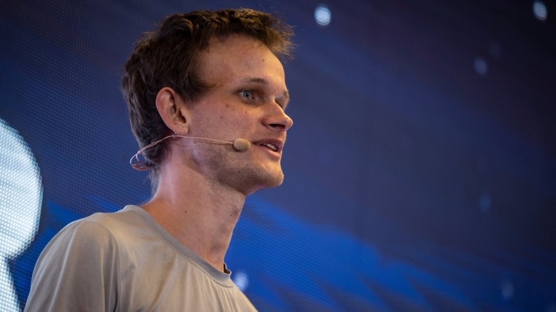 Vitalik 公開個人年薪超 400 萬台幣，90％ 淨資產為 ETH