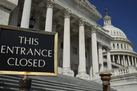 兩黨預算談判陷僵局！美國政府恐於 3 月 14 日面臨停擺危機
