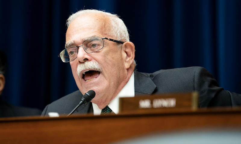 民主黨議員施壓美國財政部!敦促立即終止加密貨幣儲備計劃