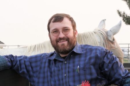 財務計畫遭 Solana 創辦人批評愚蠢 ！Cardano 創辦人：隨便怎麼罵，我們就是要賣 ADA