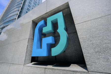 全台首檔納入比特幣 ETF！富邦雙核心多重資產基金 8 月上市