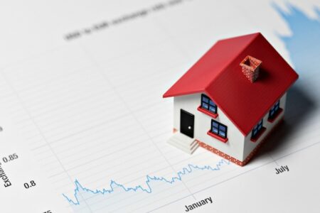 研究：購屋負擔惡化，年輕世代湧向加密貨幣求翻身