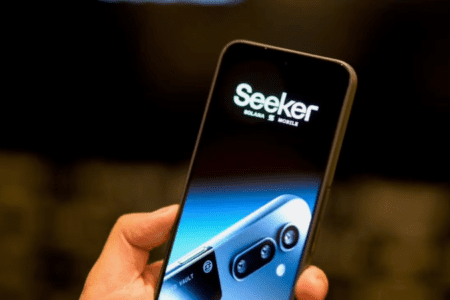 SEEKER SOLANA MOBILE