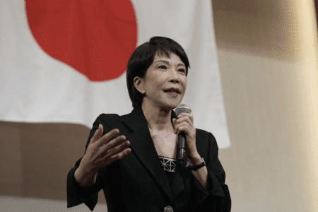 高市早苗率自民黨取得超級多數，日經創紀錄衝破 5.7 萬點，比特幣與黃金同步反彈