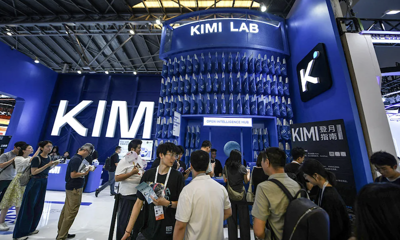 美白宮擬制裁月之暗面！指控 Kimi K3 蒸餾美國 AI 模型，美國新創界為何反對全面封禁？